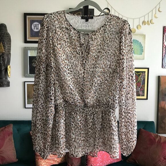 BANANA REPUBLIC size M Tall Animal Mosaic Print Georgette Smocked Waist Top - Picture 1 of 4